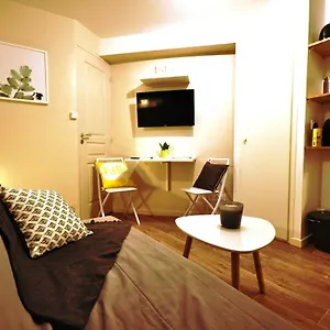 studio-cosy-en-hypercentre-quartier-st-etienne.midi-pyreneeshotels.com/